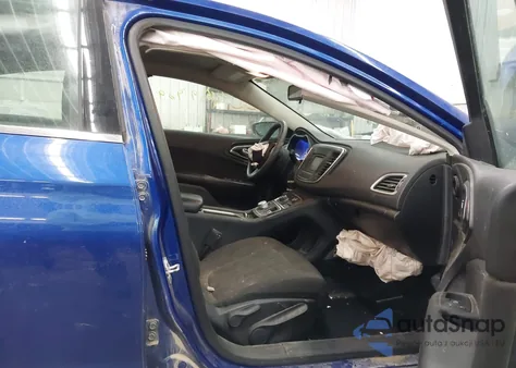 2016 Chrysler 200 Limited из США, поврежденный, VIN 1C3CCCAB2GN177723